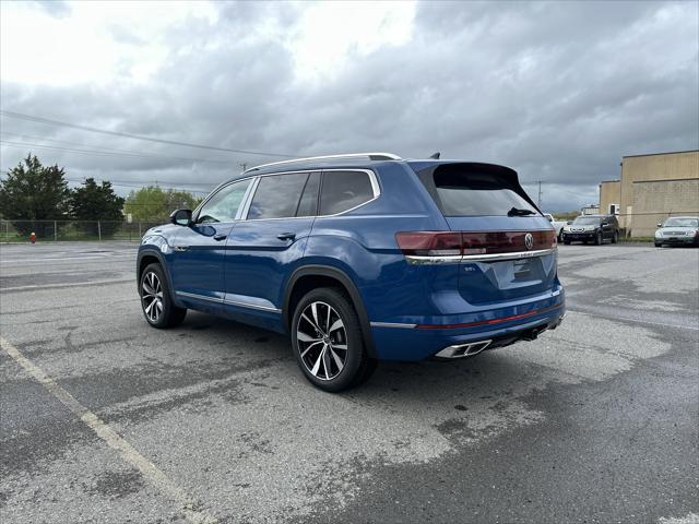 new 2025 Volkswagen Atlas car, priced at $52,466