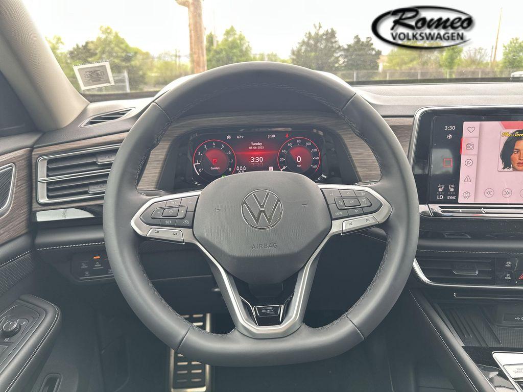 new 2025 Volkswagen Atlas car, priced at $50,495