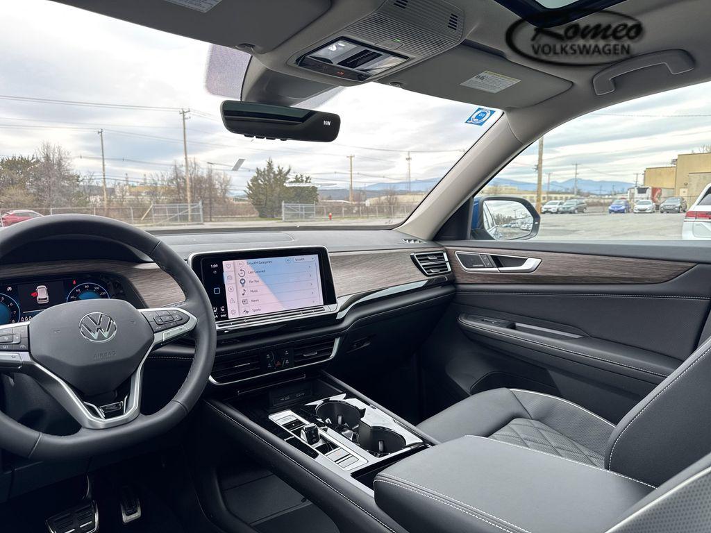 new 2025 Volkswagen Atlas car, priced at $49,890