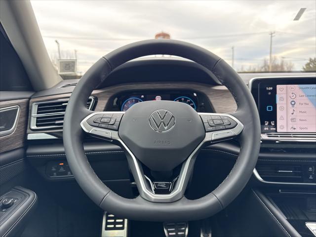 new 2025 Volkswagen Atlas car, priced at $53,636