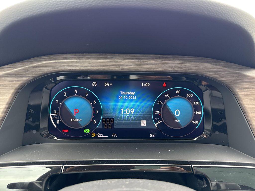 new 2025 Volkswagen Atlas car, priced at $50,636