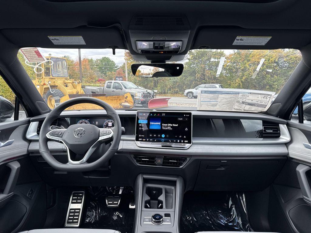 new 2025 Volkswagen Tiguan car, priced at $37,247