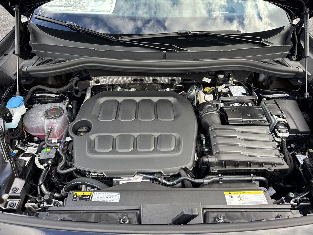new 2025 Volkswagen Tiguan car, priced at $37,247