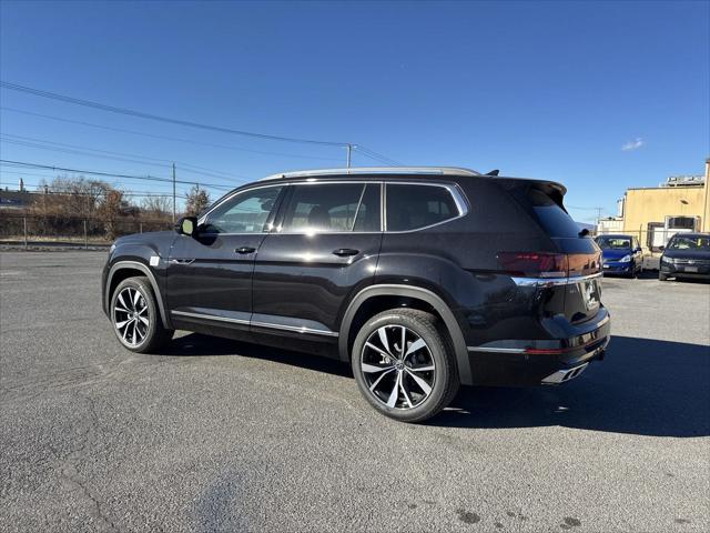 new 2025 Volkswagen Atlas car, priced at $52,565