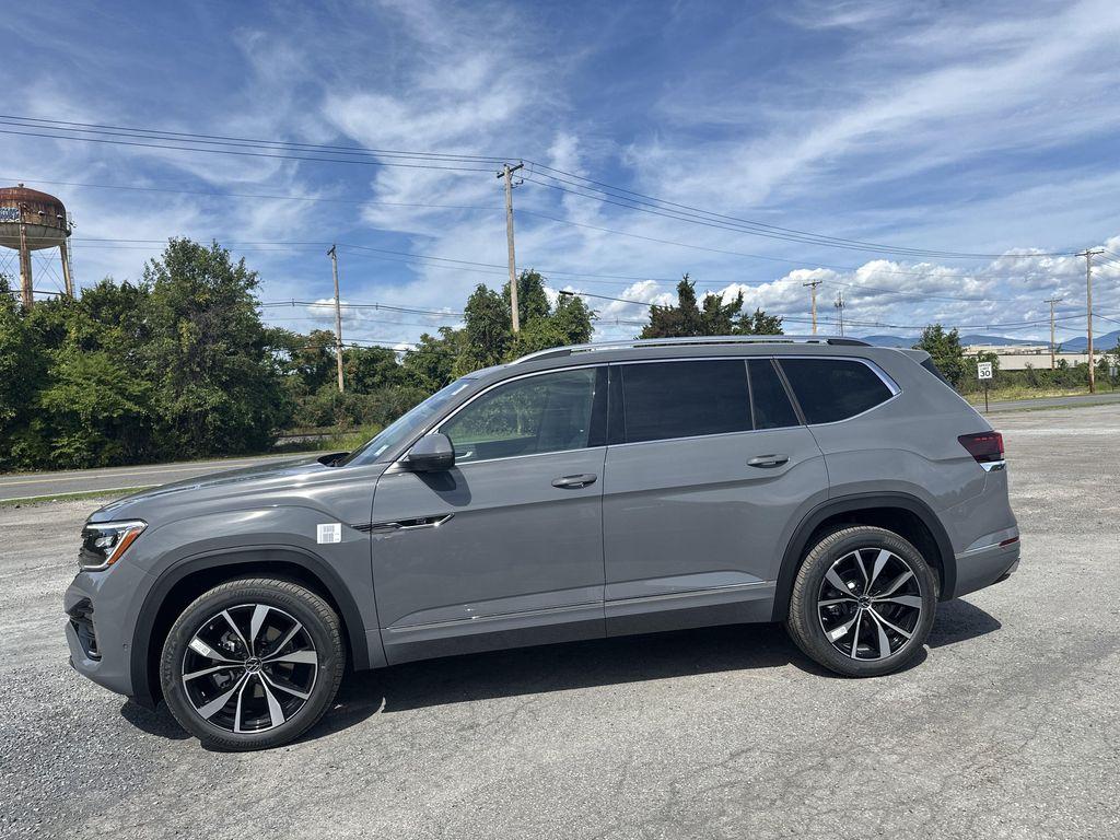 new 2026 Volkswagen Atlas car, priced at $56,812