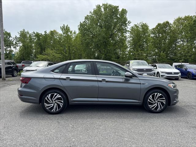 used 2021 Volkswagen Jetta car, priced at $20,143