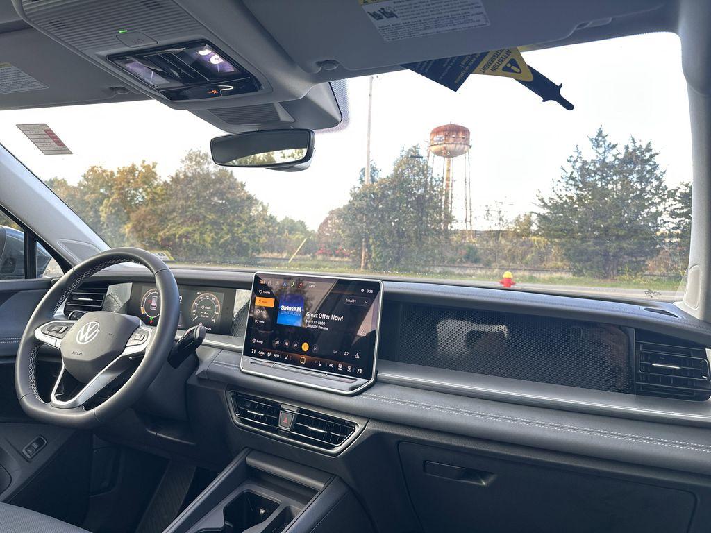 new 2025 Volkswagen Tiguan car, priced at $34,576