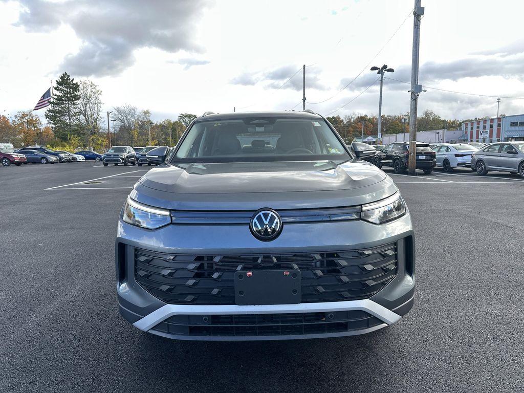 new 2025 Volkswagen Tiguan car, priced at $34,576