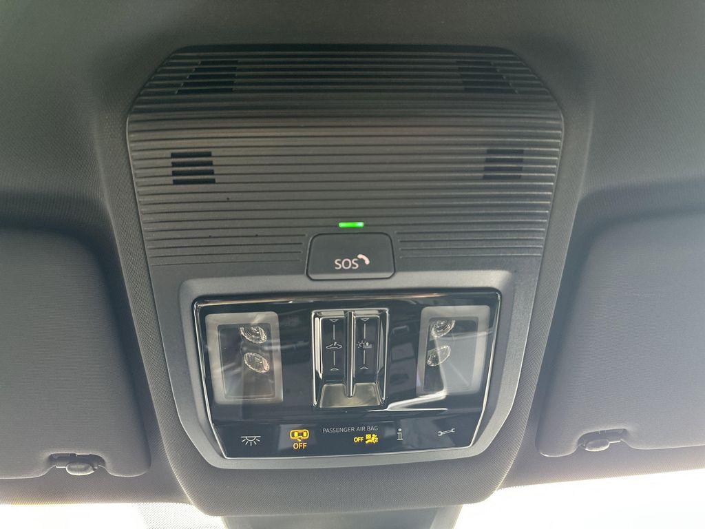 new 2026 Volkswagen Atlas Cross Sport car, priced at $53,481