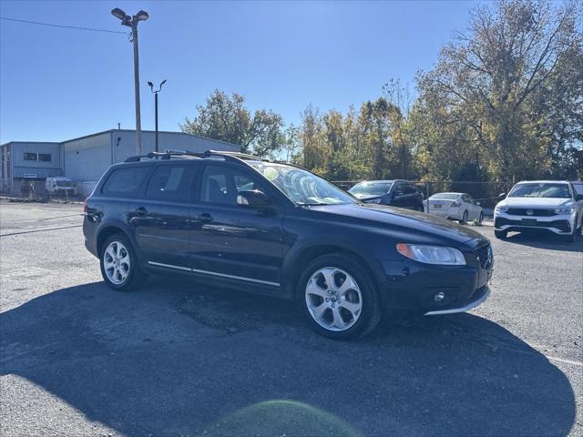 used 2016 Volvo XC70 car, priced at $14,249