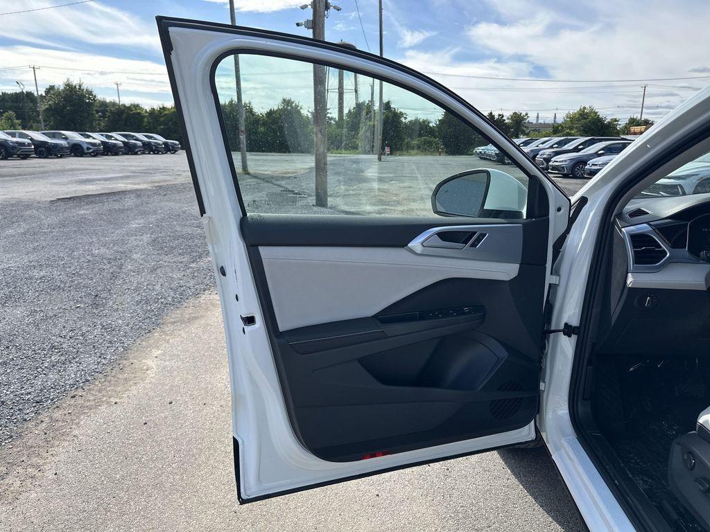 new 2025 Volkswagen Taos car, priced at $29,921