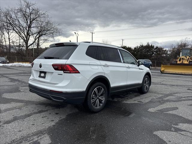 new 2024 Volkswagen Tiguan car, priced at $33,051