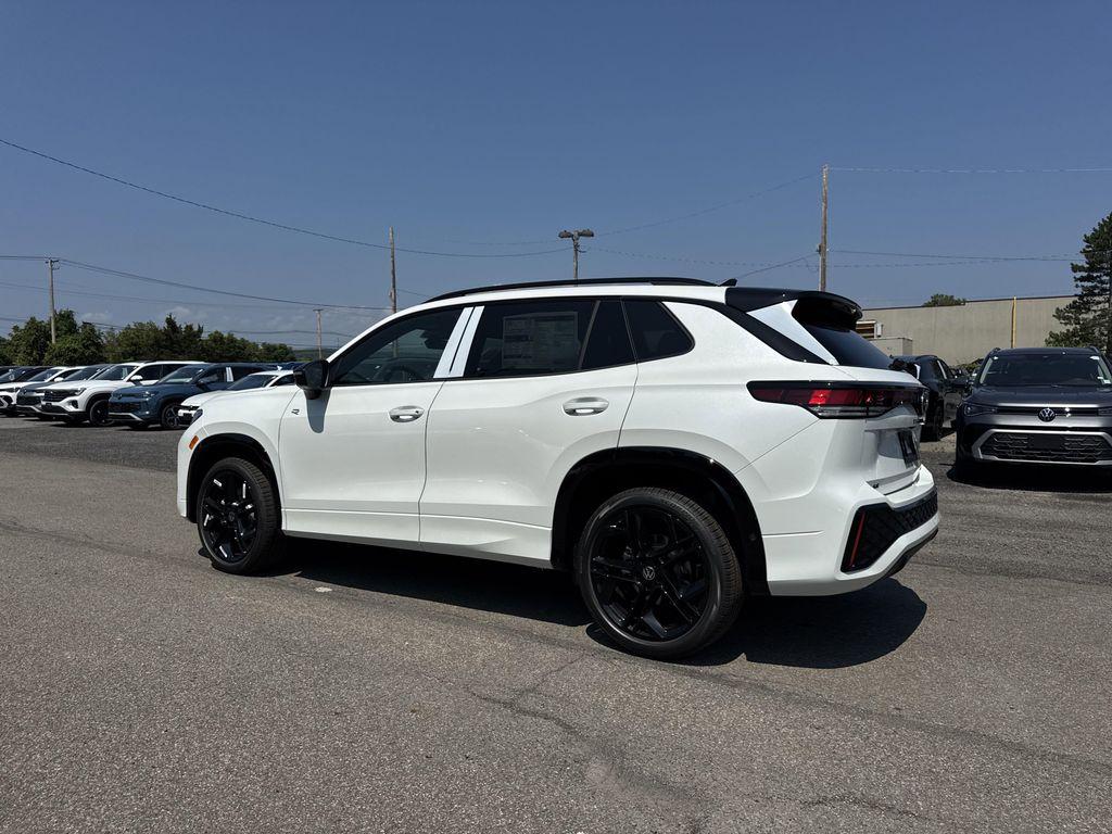 new 2025 Volkswagen Tiguan car, priced at $37,286