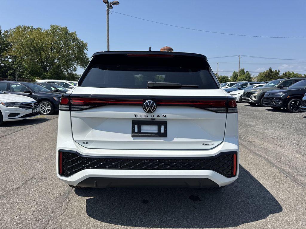 new 2025 Volkswagen Tiguan car, priced at $37,286