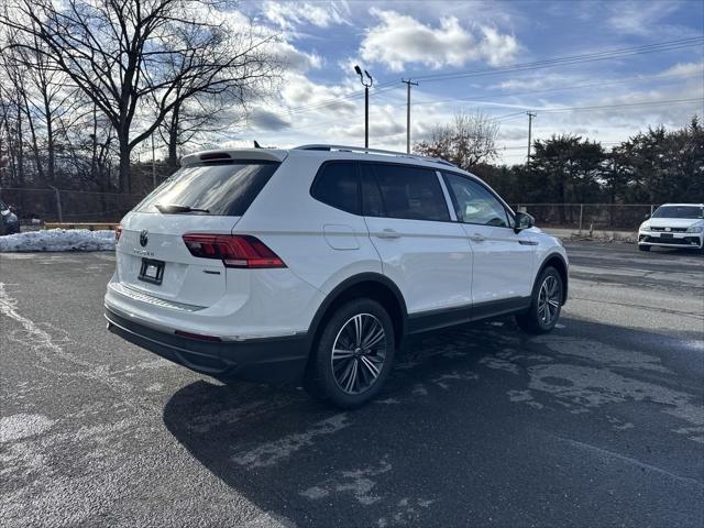 new 2024 Volkswagen Tiguan car, priced at $33,051