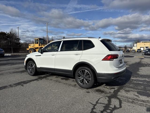 new 2024 Volkswagen Tiguan car, priced at $33,051