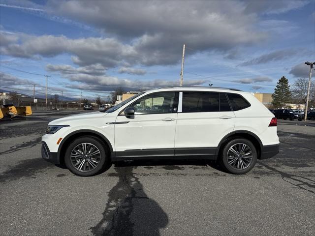 new 2024 Volkswagen Tiguan car, priced at $33,051