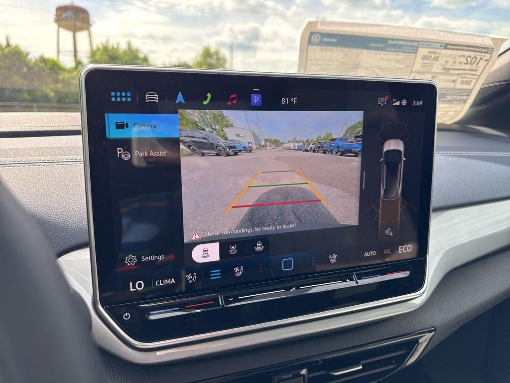 new 2025 Volkswagen ID.4 car, priced at $50,516