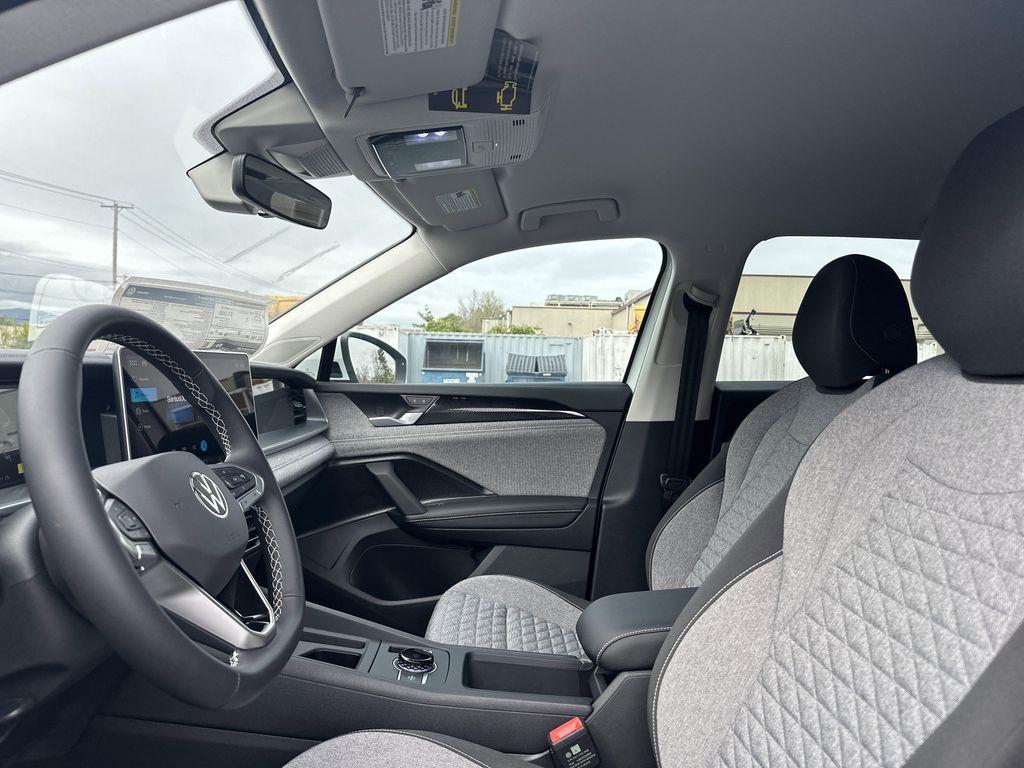 new 2025 Volkswagen Tiguan car, priced at $30,882