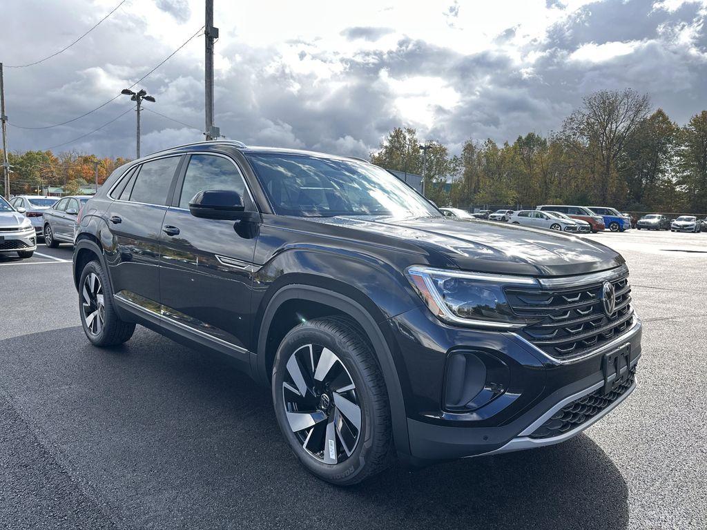 new 2026 Volkswagen Atlas Cross Sport car, priced at $48,473