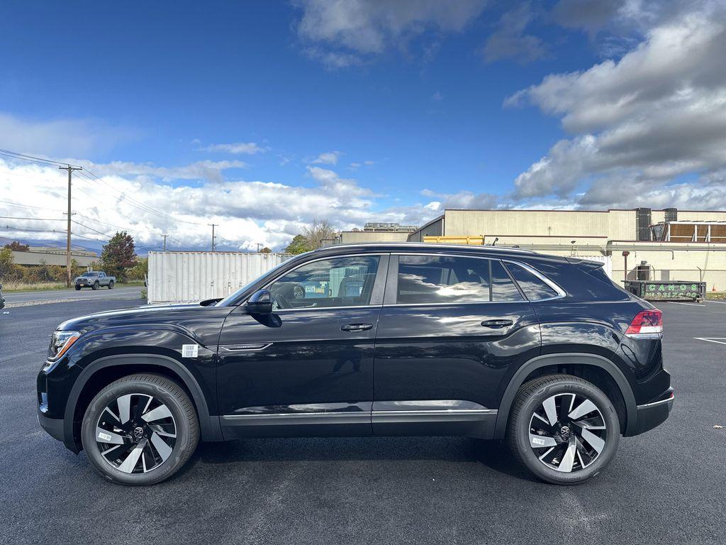 new 2026 Volkswagen Atlas Cross Sport car, priced at $48,473