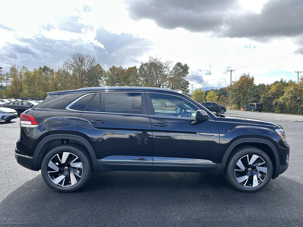 new 2026 Volkswagen Atlas Cross Sport car, priced at $48,473