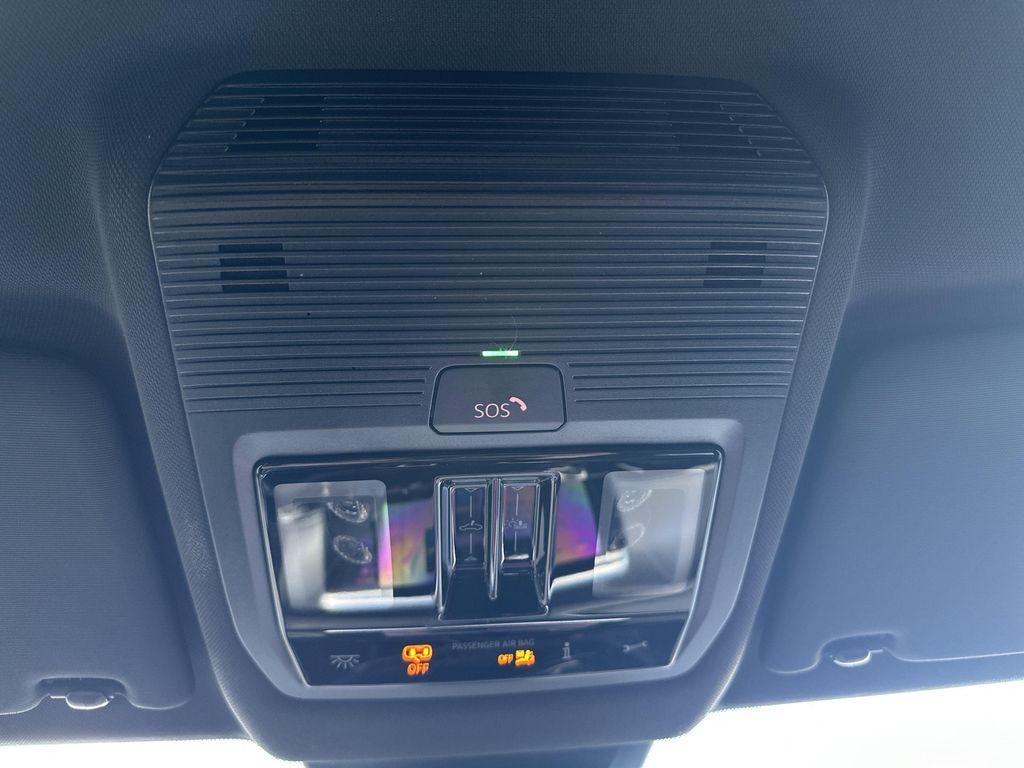 new 2026 Volkswagen Atlas Cross Sport car, priced at $48,473