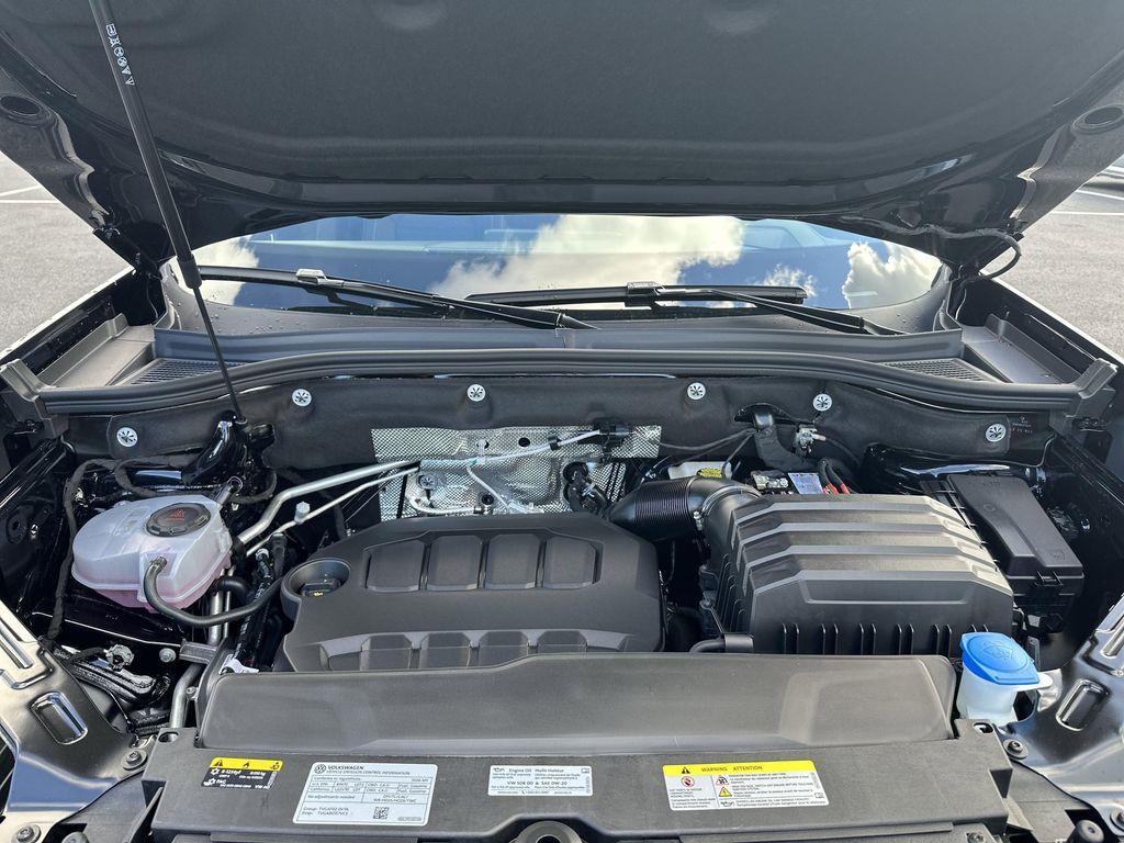 new 2026 Volkswagen Atlas Cross Sport car, priced at $48,473