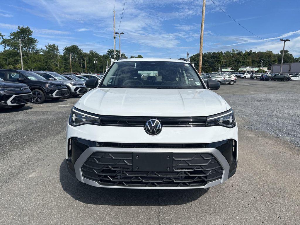 new 2025 Volkswagen Taos car, priced at $27,321