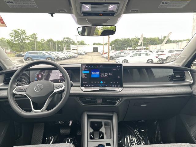 new 2025 Volkswagen Tiguan car, priced at $31,921