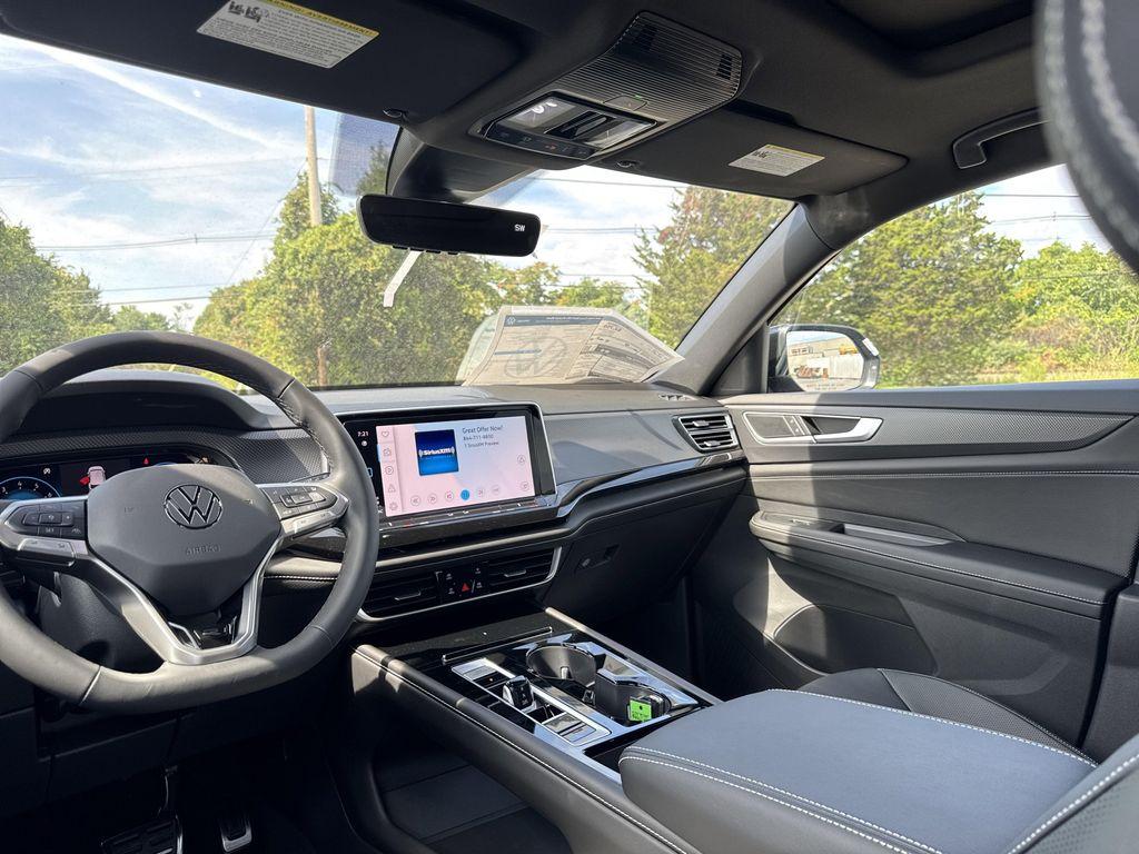 new 2026 Volkswagen Atlas Cross Sport car, priced at $51,376