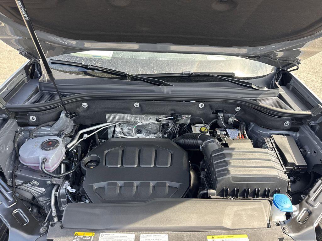 new 2026 Volkswagen Atlas Cross Sport car, priced at $51,376