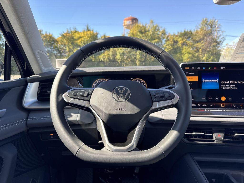 new 2025 Volkswagen Tiguan car, priced at $34,586