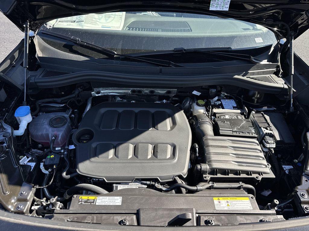 new 2025 Volkswagen Tiguan car, priced at $34,586