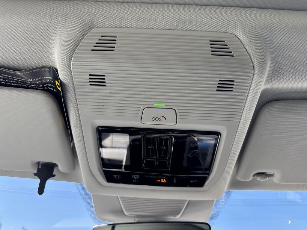 new 2025 Volkswagen Tiguan car, priced at $34,586