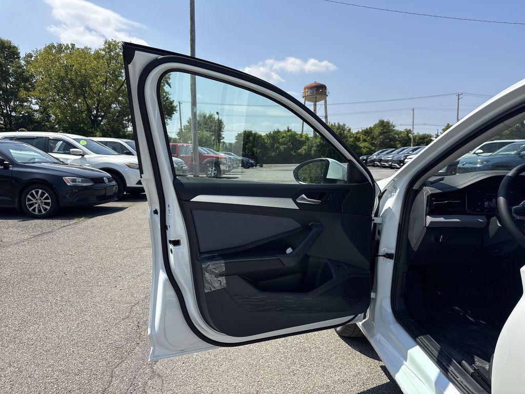 new 2025 Volkswagen Jetta car, priced at $26,753