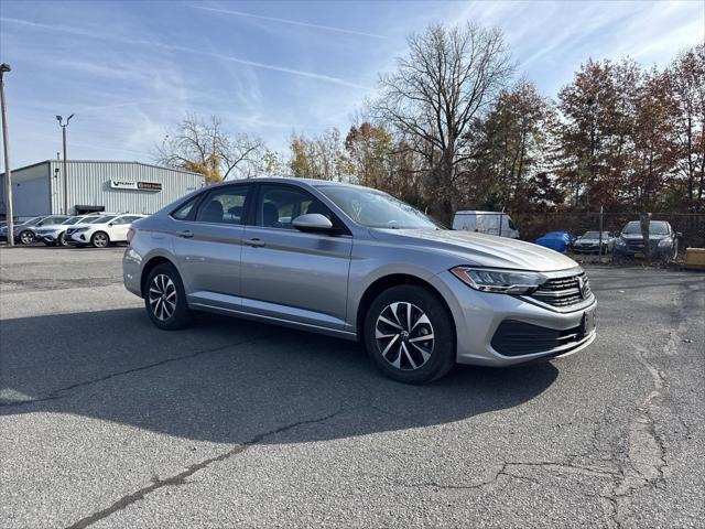 used 2022 Volkswagen Jetta car, priced at $18,995