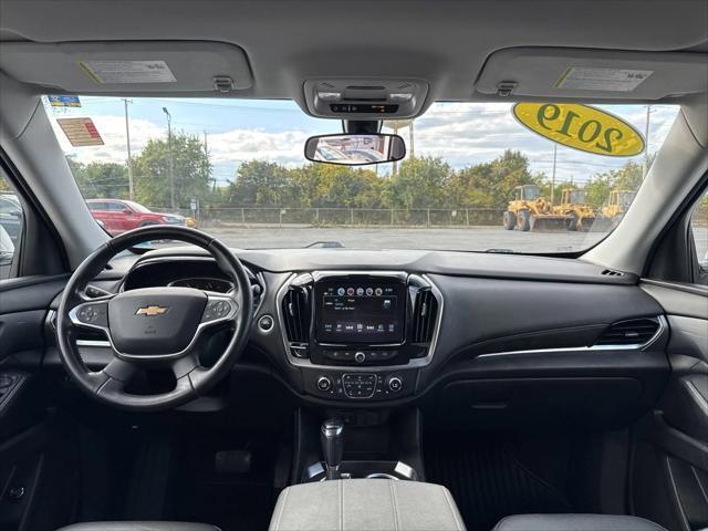 used 2019 Chevrolet Traverse car, priced at $19,999