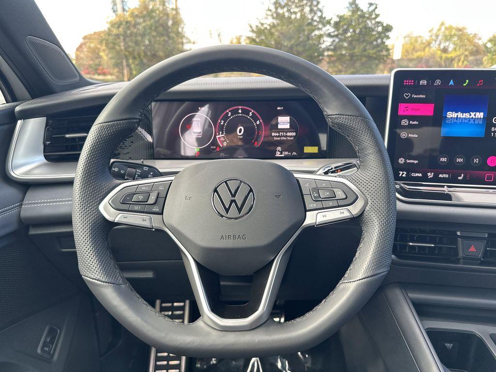 new 2025 Volkswagen Tiguan car, priced at $37,176
