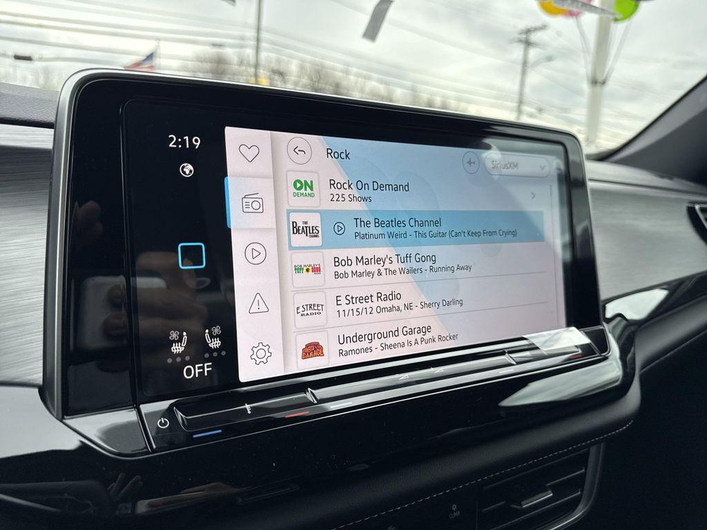 new 2025 Volkswagen Atlas Cross Sport car, priced at $42,041