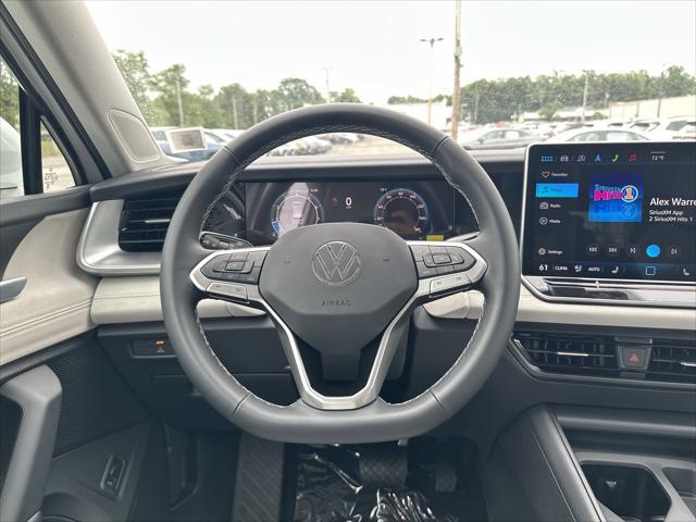 new 2025 Volkswagen Tiguan car, priced at $34,421