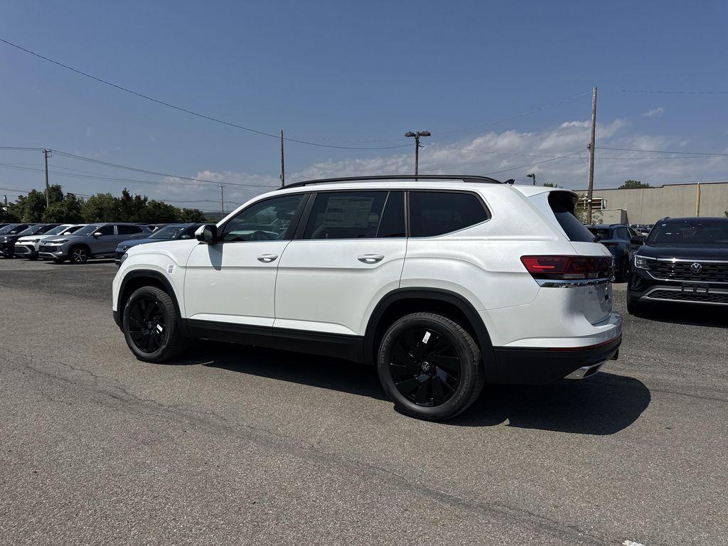 new 2026 Volkswagen Atlas car, priced at $47,870