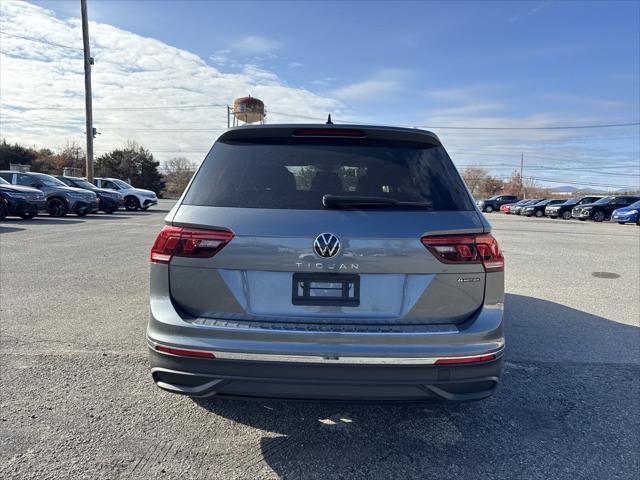 new 2024 Volkswagen Tiguan car, priced at $23,551