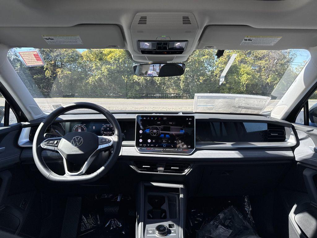 new 2025 Volkswagen Tiguan car, priced at $34,882