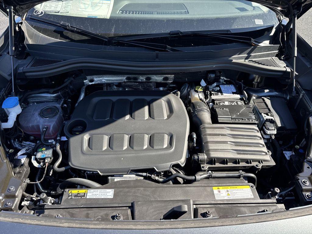 new 2025 Volkswagen Tiguan car, priced at $34,882