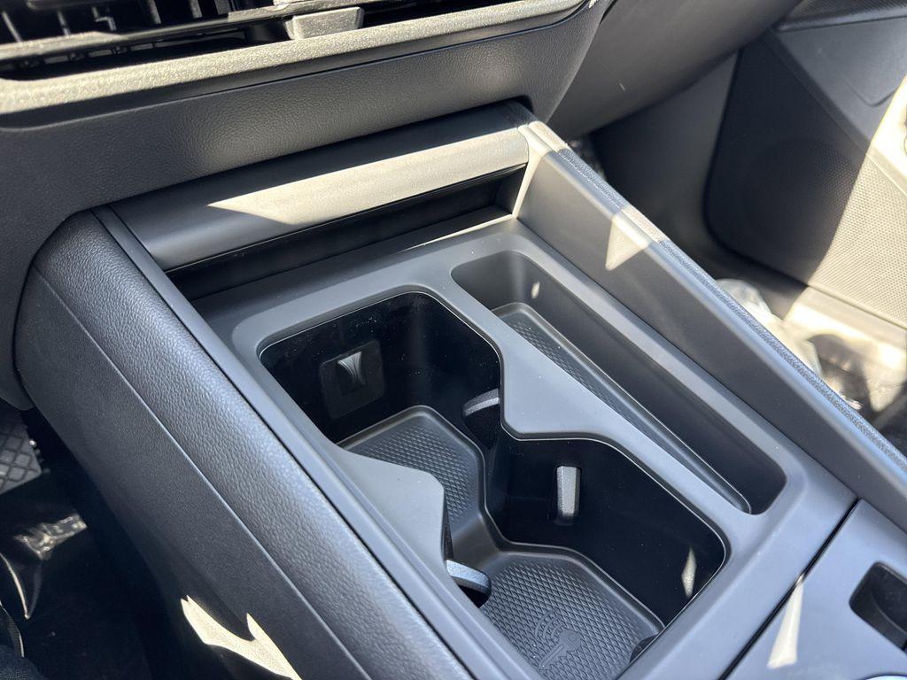 new 2025 Volkswagen Tiguan car, priced at $34,882