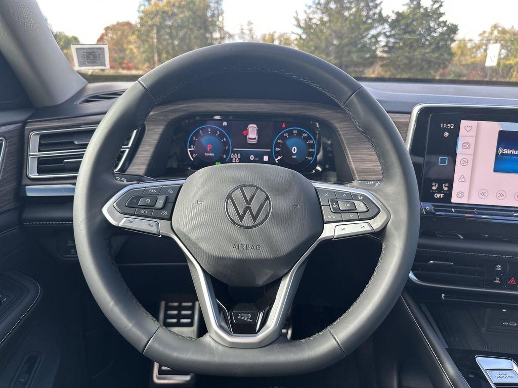 new 2026 Volkswagen Atlas car, priced at $54,703