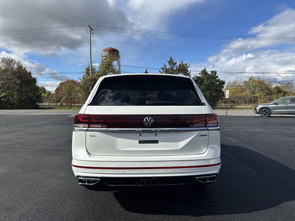 new 2026 Volkswagen Atlas car, priced at $54,703