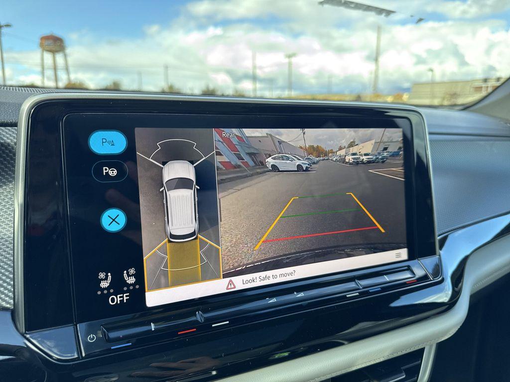 new 2026 Volkswagen Atlas Cross Sport car, priced at $53,738