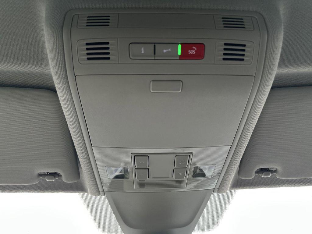 used 2022 Volkswagen Tiguan car, priced at $22,395